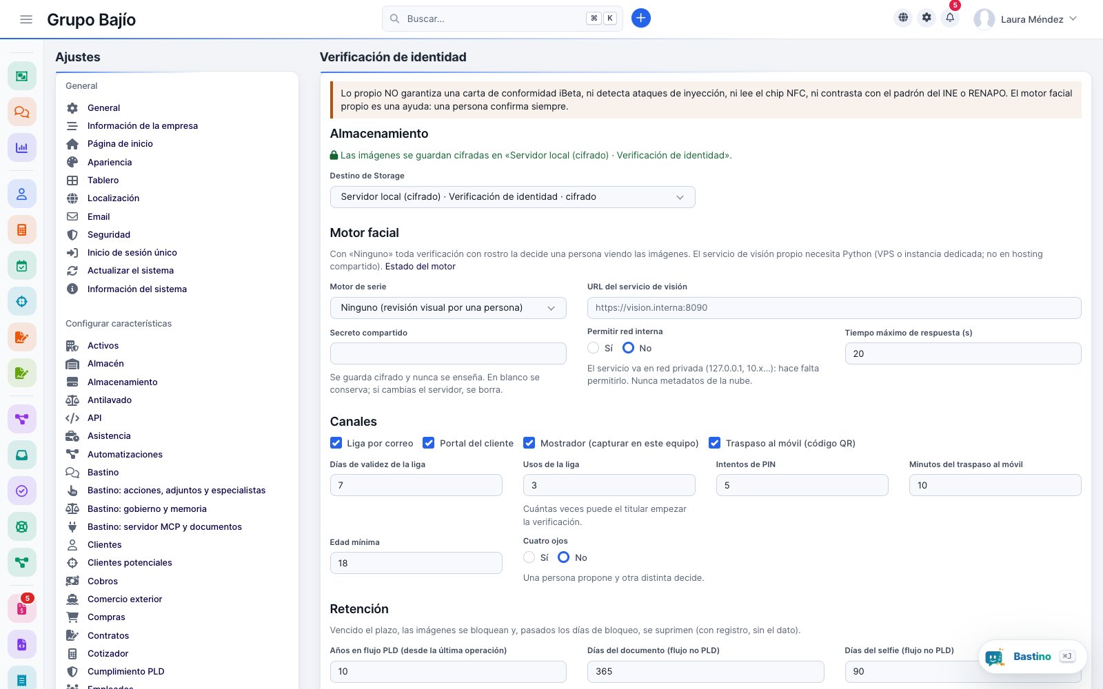 Ajustes de verificación de identidad con el aviso de lo que la verificación propia no garantiza, el destino cifrado de almacenamiento, el motor facial y los canales